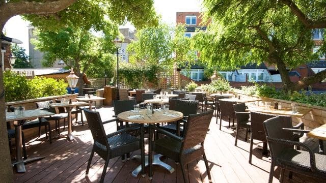 The Crabtree pub